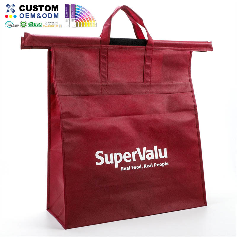 Bolsa no tejida con carrito rojo